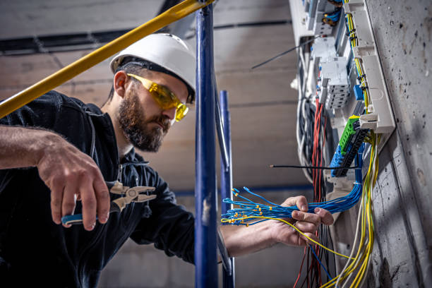 Best Electrician Near Me  in Lucasville, OH